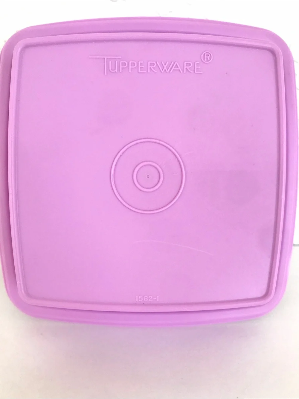 Purple Tupperware Large Pick-A-Deli Pickle Olive Keeper Holder Canister 1562-1